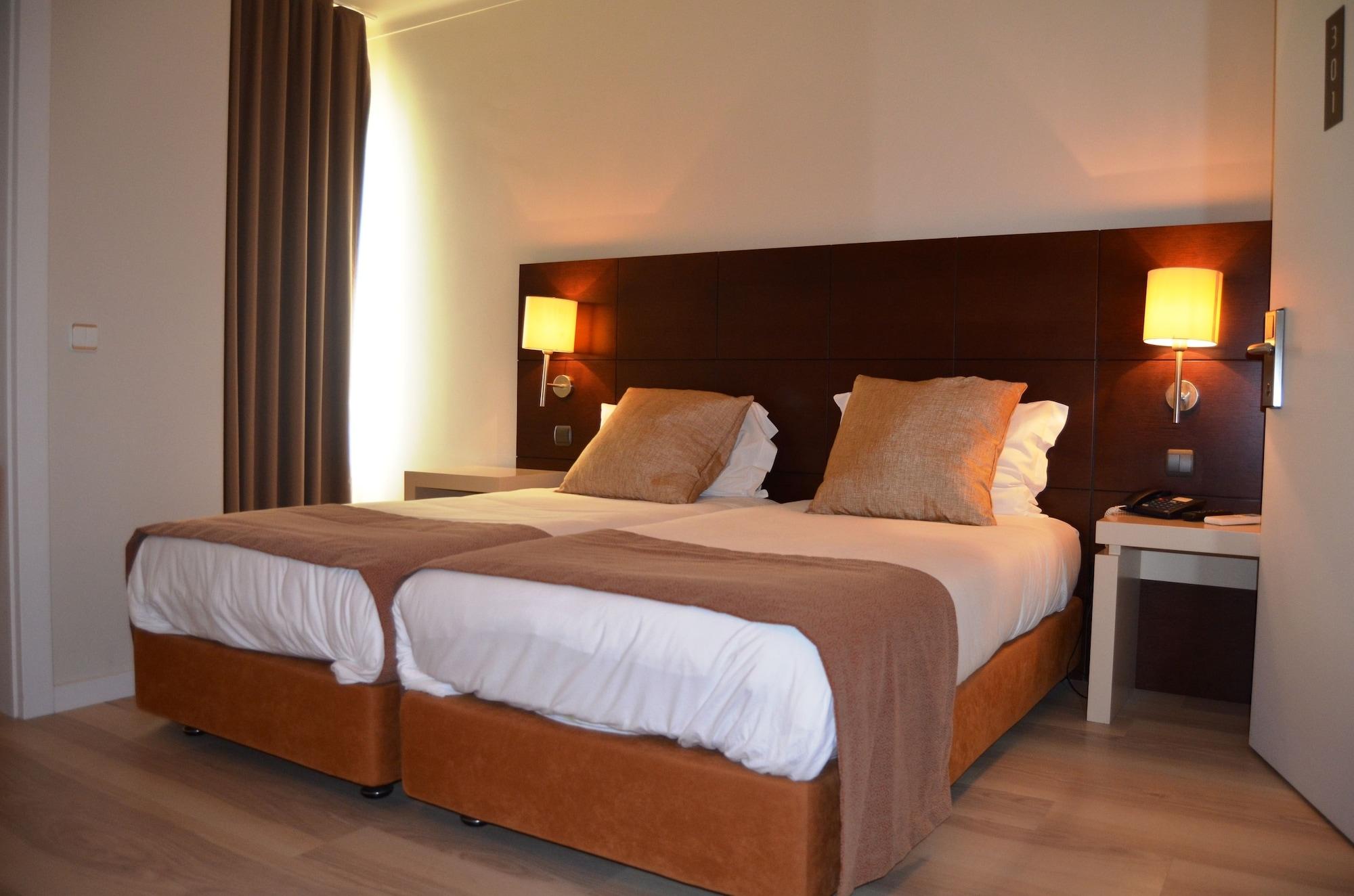 Hotel Торриш-Новаш Экстерьер фото